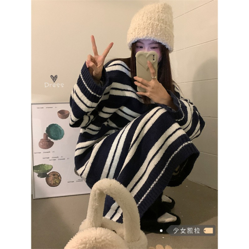 中長款粉色條紋針織連衣裙女早春季年寬松顯瘦毛衣打底裙裙子